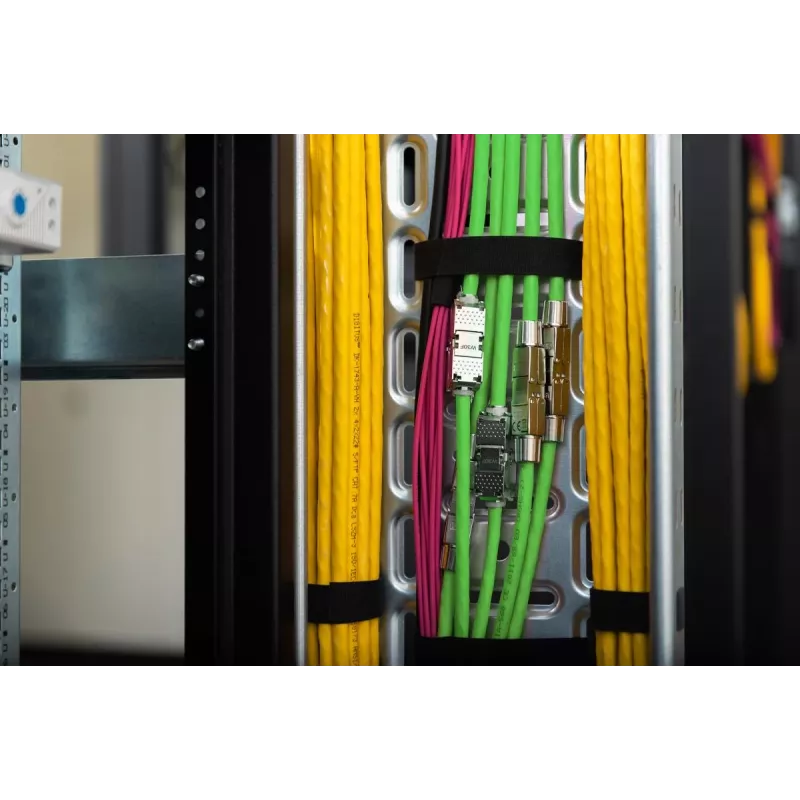 DIGITUS Installation kabelis - Cat 8.2 - S/FTP - AWG 22/1 - 1000m - Green