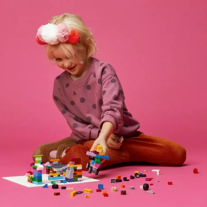 Statybinė plokštė LEGO 11026 — pagrindo plokštė 32x32 kaiščiai, balta