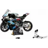 LEGO Technic motociklo modelis BMW M1000RR 42130 su detaliu varikliu ir veikiančia pakaba