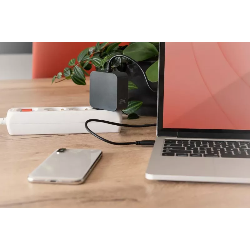 Nešiojamojo kompiuterio USB-C įkroviklis Digitus DA-10071 65W, vidaus naudojimui, AC, juodos spalvos