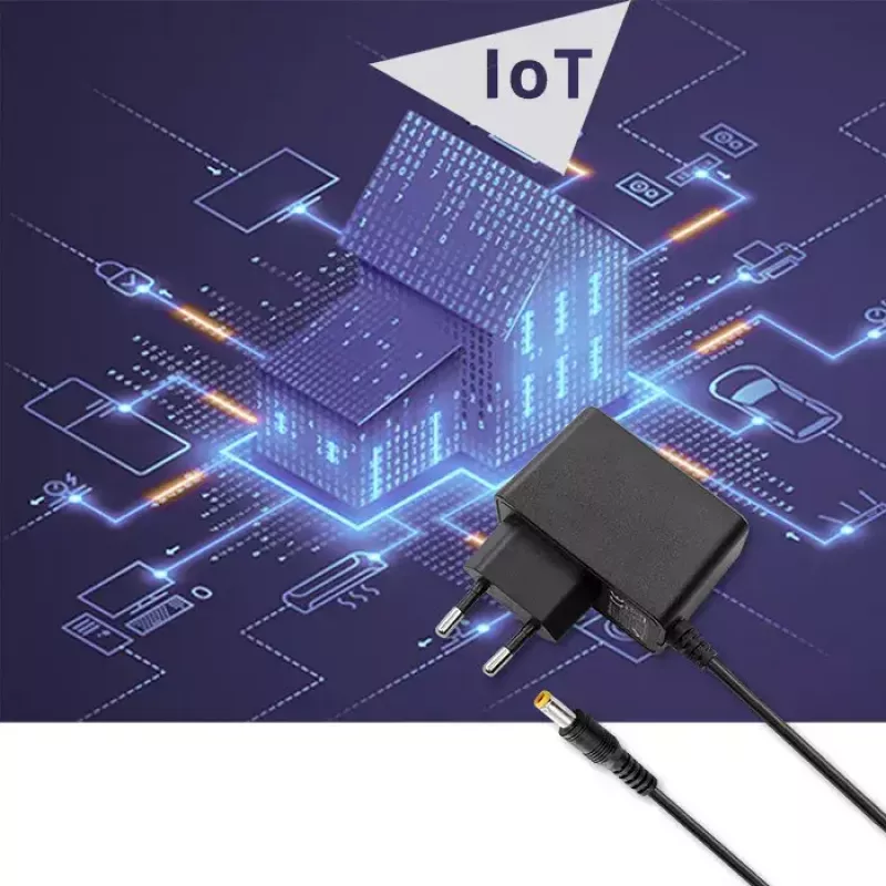 Maitinimo adapteris Qoltec 52403 vidinis 9W juodas 220-240V