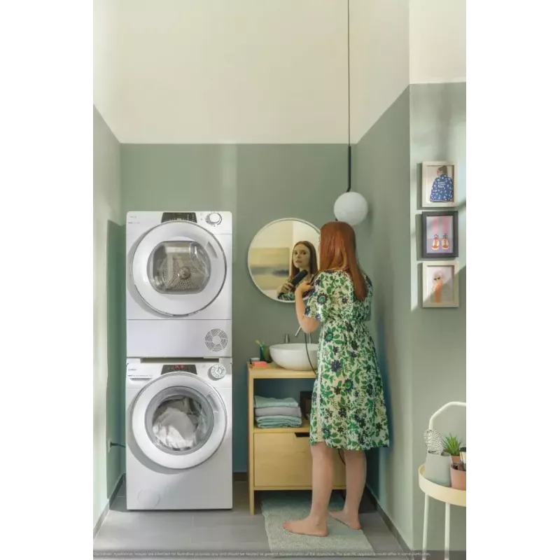 Candy RapidÓ RO4 274DWMS7/1-S skalbimo mašina Įkraunama iš priekio 7 kg 1200 aps./min Balta