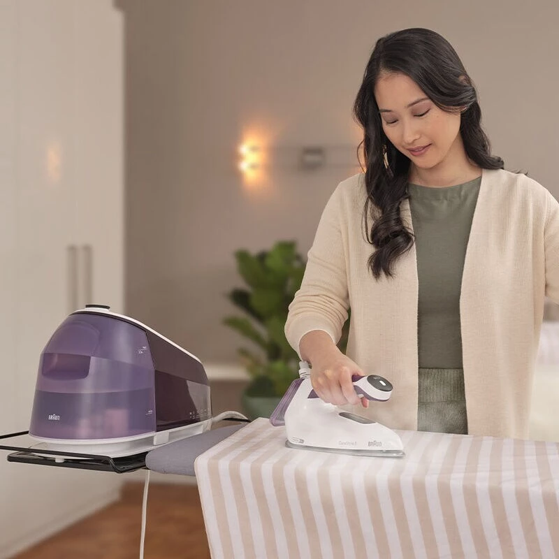 Braun CareStyle 5 IS5247VI 2400 W 2 L EloxalPlus padas Violetinė, Balta