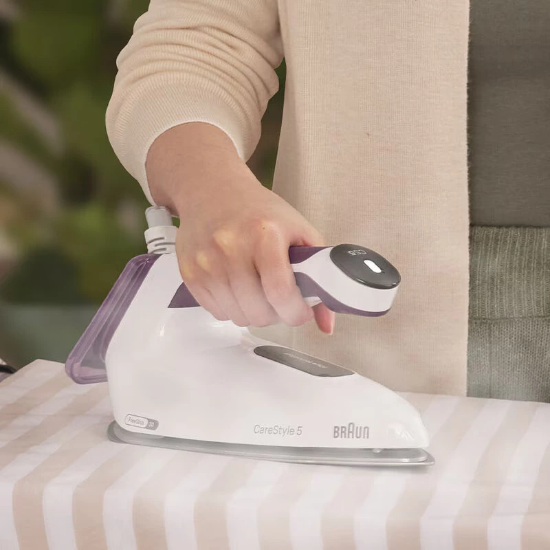 Braun CareStyle 5 IS5247VI 2400 W 2 L EloxalPlus padas Violetinė, Balta