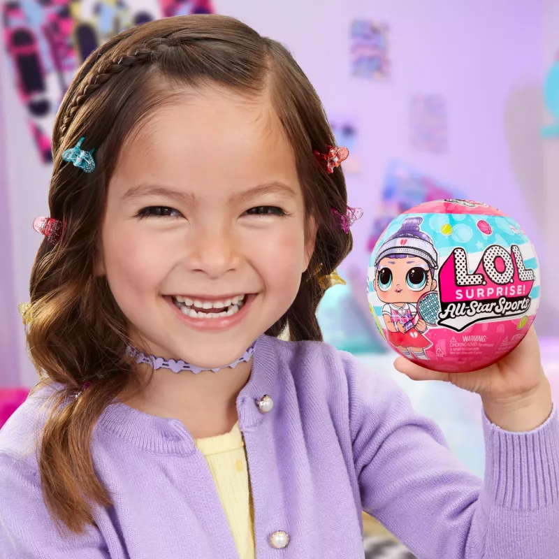 L.O.L. Surprise All Star Sports Vault Tot Asst in PDQ