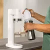 Sodos aparatas BRITA Carbonator 1046730 White — kompaktiškas stalviršio karbonizatorius su 2 buteliais (231×126×443 mm)