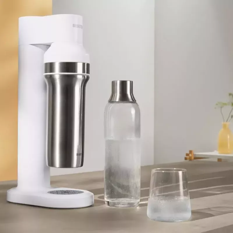 Sodos aparatas BRITA Carbonator 1046730 White — kompaktiškas stalviršio karbonizatorius su 2 buteliais (231×126×443 mm)