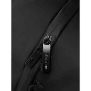Duffle bag XDDESIGN P706.2901, vandeniui atsparus, 50×33×26 cm, 900 g, tinka iki 16 colių nešiojamam kompiuteriui, petnešėlė, atšvaitai