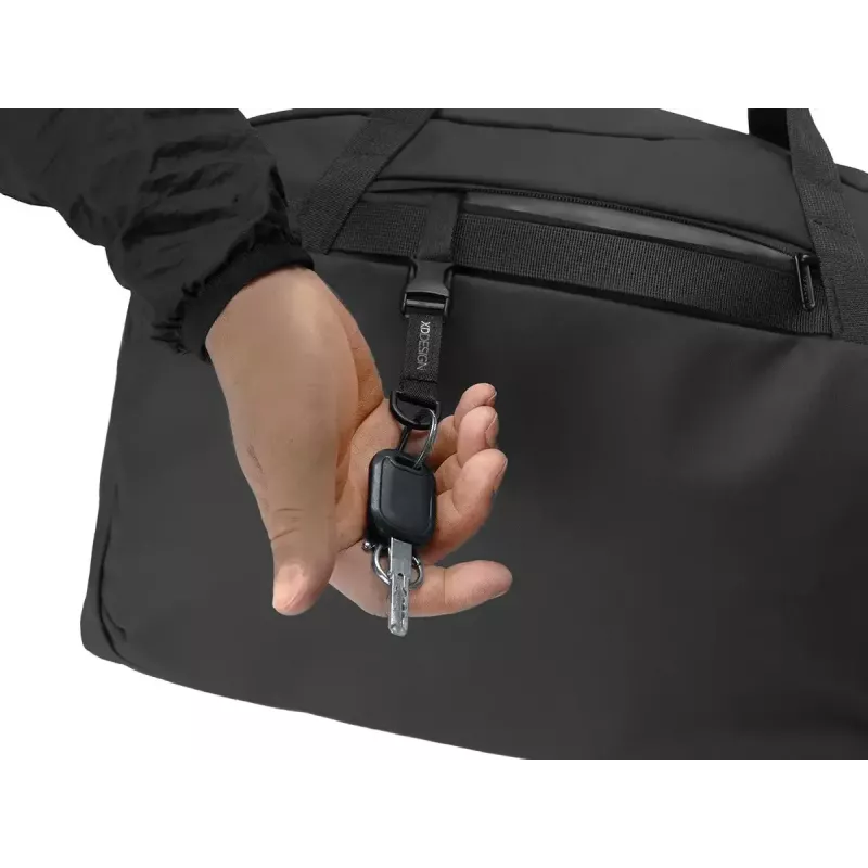 Duffle bag XDDESIGN P706.2901, vandeniui atsparus, 50×33×26 cm, 900 g, tinka iki 16 colių nešiojamam kompiuteriui, petnešėlė, atšvaitai