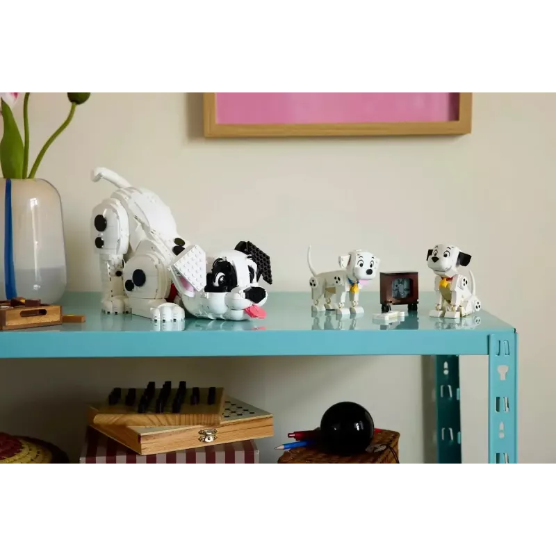Konstrukcinis žaislas LEGO Disney Classic Puppies Lucky and Penny rinkinys 43271, 268 detalės, 90 mm aukštis, amžius 6+