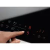 Electrolux Serie 500 EIT60433CT Juoda Integruota 60 cm Zoninė indukcinė kaitlentė 4 zonos
