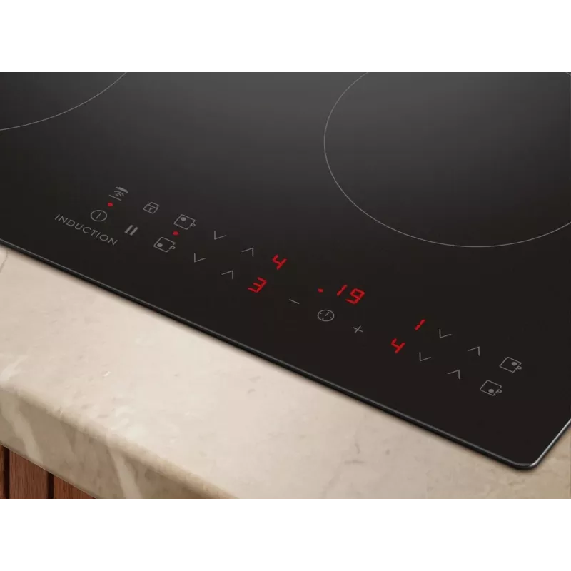 Electrolux Serie 500 EIT60433CT Juoda Integruota 60 cm Zoninė indukcinė kaitlentė 4 zonos