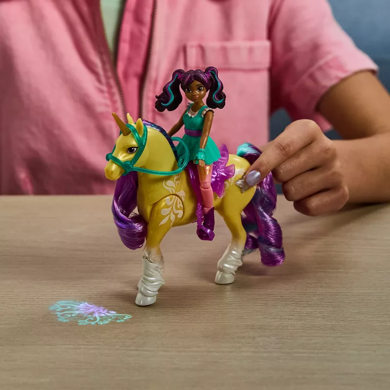 Unicorn Academy, Ava ir augalų magijos lapas su apšvietimo efektu, 2 jojimo aksesuarai, lėlės ir vienaragių žaislai mergaitėms nuo 4 metų