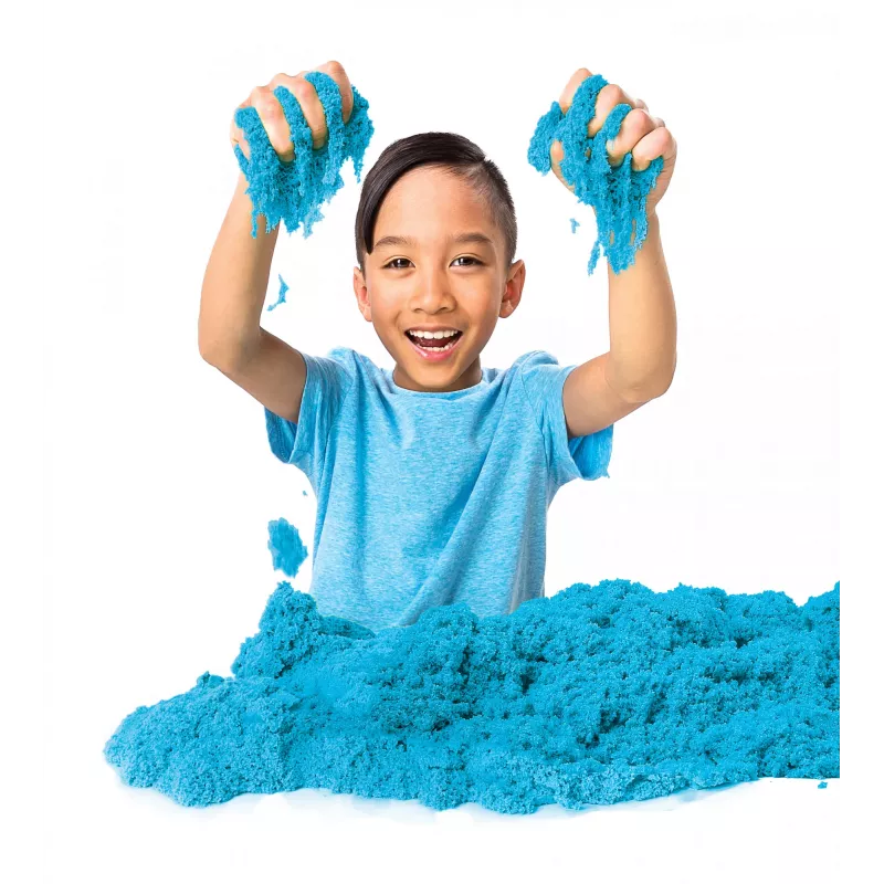 Kinetic Sand, 2 svarai mėlyno žaidimų smėlio, formuojami sensoriniai žaislai vaikams, perklijuojamas maišelis (pakuotė gali skirtis), nuo 3 metų