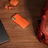 APPLE Beats iPhone 17 - Tvirtas dėklas su MagSafe ir kameros valdymu - Sierra Oranžinė