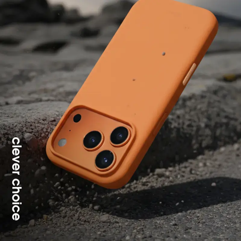 Crong Color Cover Magnetic Case su MagSafe, skirtas iPhone 17 Pro, juodas