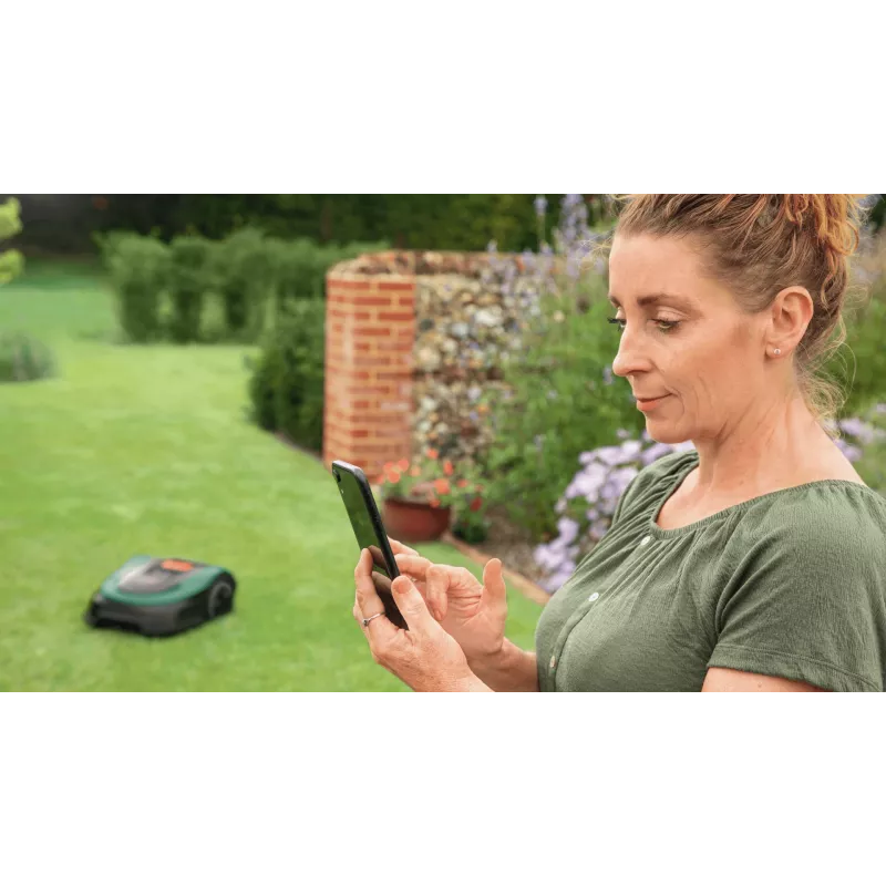Bosch Indego M+ 700 Robotinė vejapjovė Akumuliatorinė Juoda, Žalia