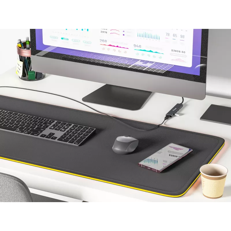 Equip USB-C 4 prievadų USB 3.2 Gen 1 šakotuvas