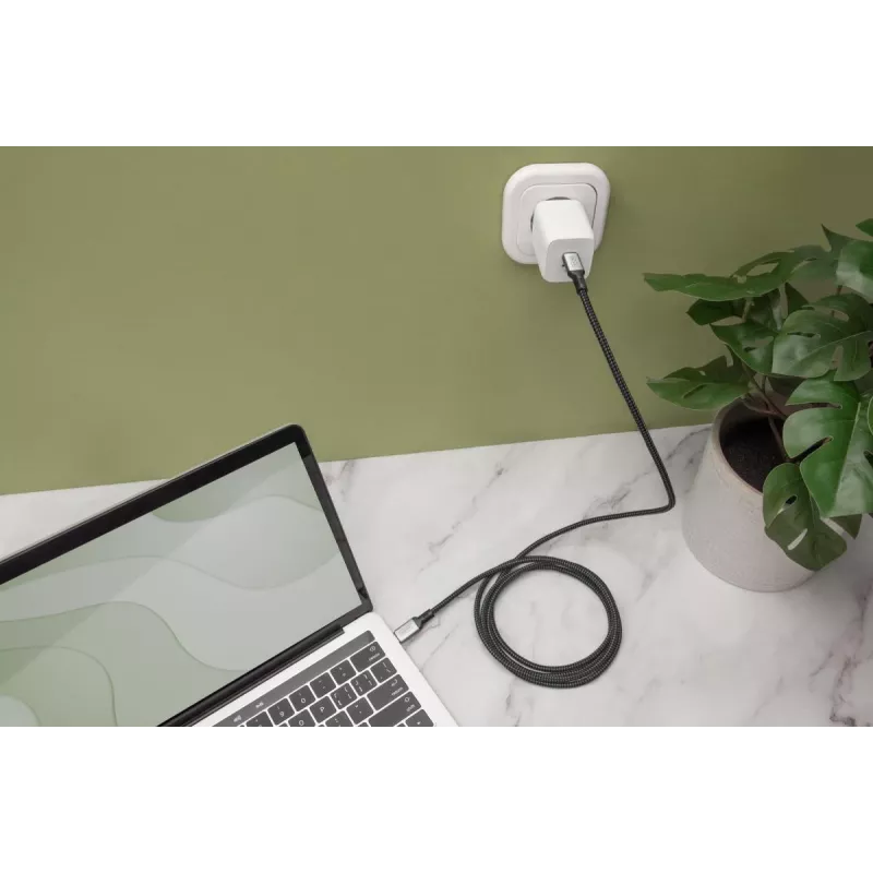 DIGITUS USB 4 jungiamasis kabelis. Type-C į Type-C. AL korpusas PP pynė 4K@60Hz. PD3.0. 20 Gbit/s. 3 m. juodas