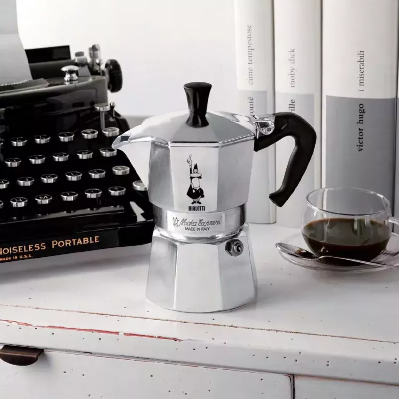 Moka puodas BIALETTI Moka Express 0,2 L aliuminis juodas — 3 puodeliai (200 ml), ne indukcijai
