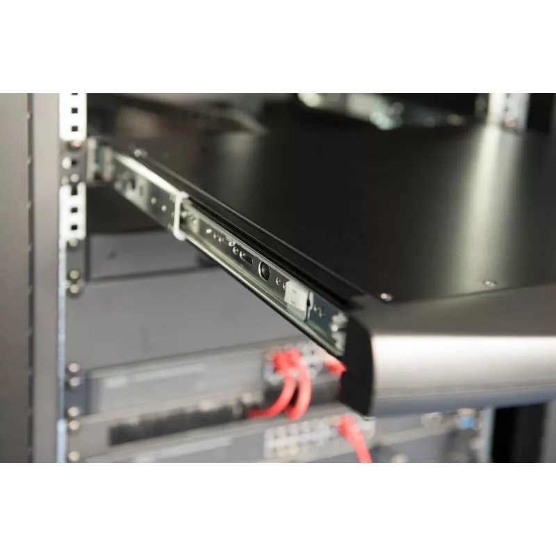 DIGITUS Modulinė 43,2 cm (17 colių) TFT konsolė su 1 prievado KVM, RAL 9005 juoda, Qwertzu vokiška