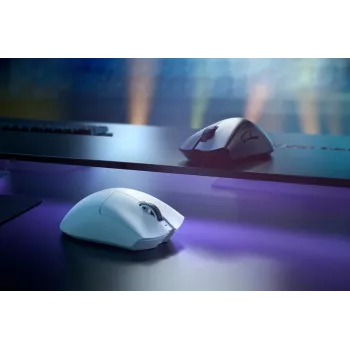 RAZER Deathadder V3 Pro ergonominis belaidis/laidinė žaidimų pelė, balta
