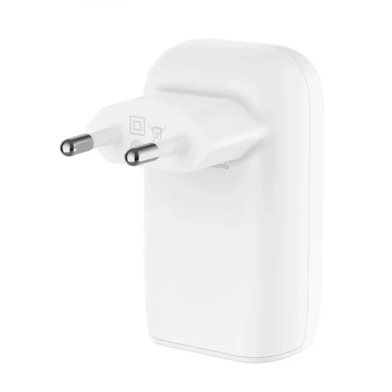 BELKIN Sieninis įkroviklis - Boostcharge - USB-C 3 prievadų įkroviklis - Su PPS 67 W - Baltas