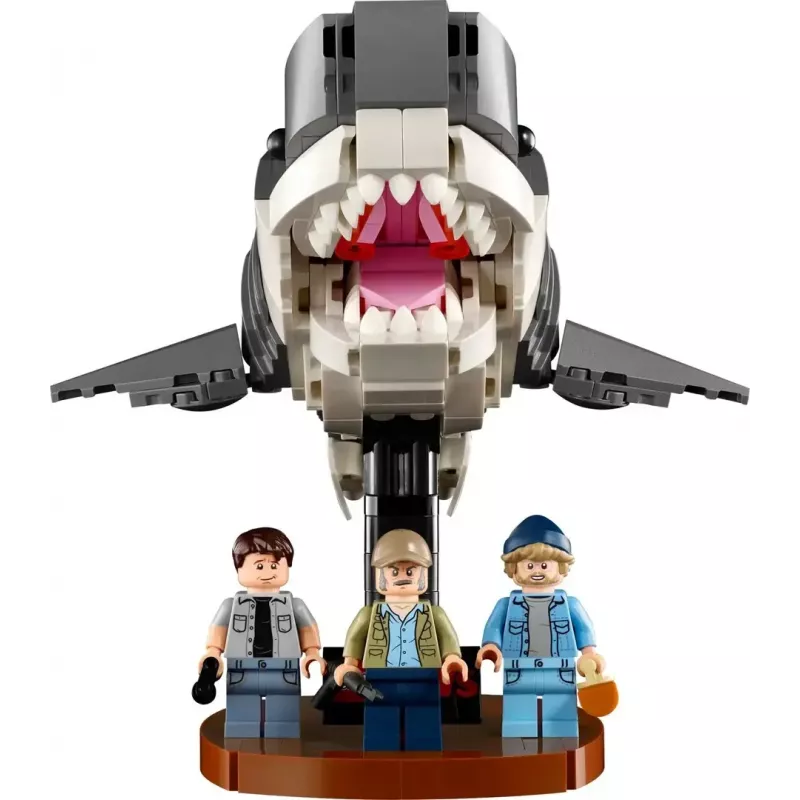 Konstruktorius LEGO Ideas 21350 Jaws rinkinys — 1497 dalys, 3 minifigūrėlės, valtis ir legendinis ryklys, rekomenduojamas amžius 18+