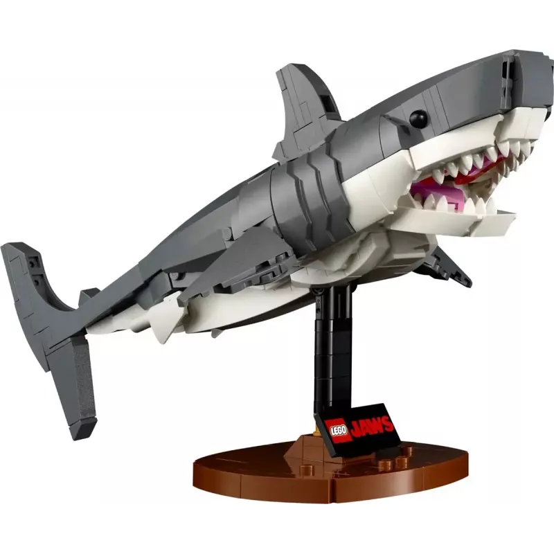 Konstruktorius LEGO Ideas 21350 Jaws rinkinys — 1497 dalys, 3 minifigūrėlės, valtis ir legendinis ryklys, rekomenduojamas amžius 18+