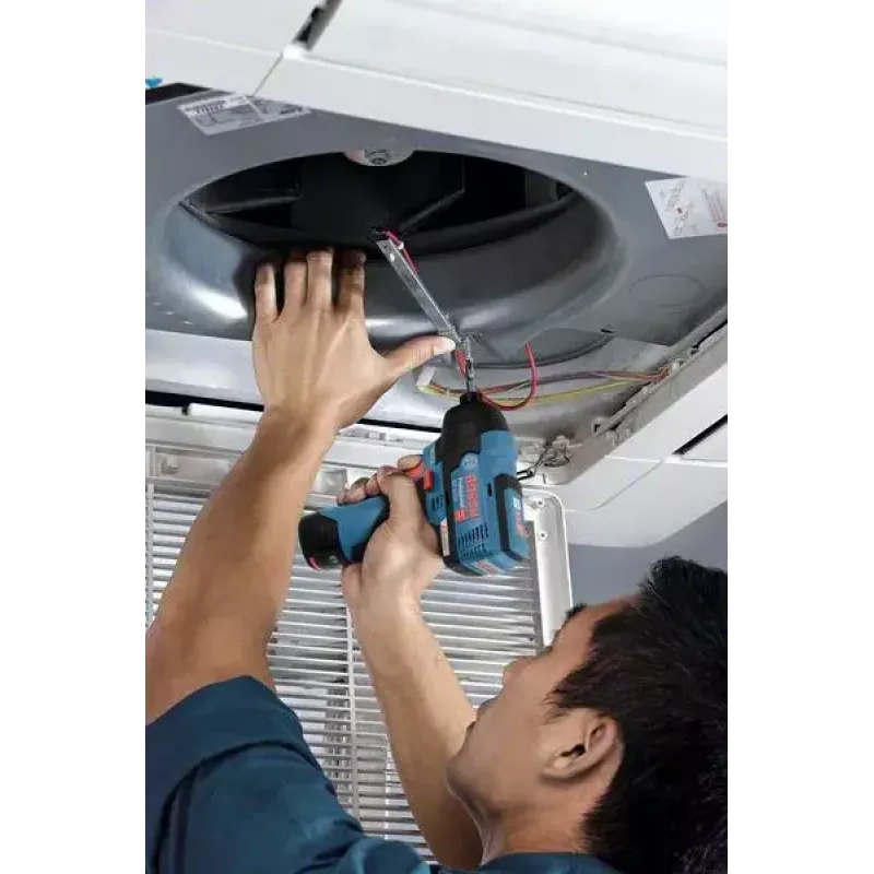 Bosch 0 601 9E0 005 smūginis veržliasukis 1/4 colio 3100 aps./min. 110 N⋅m Juoda, Mėlyna 12 V