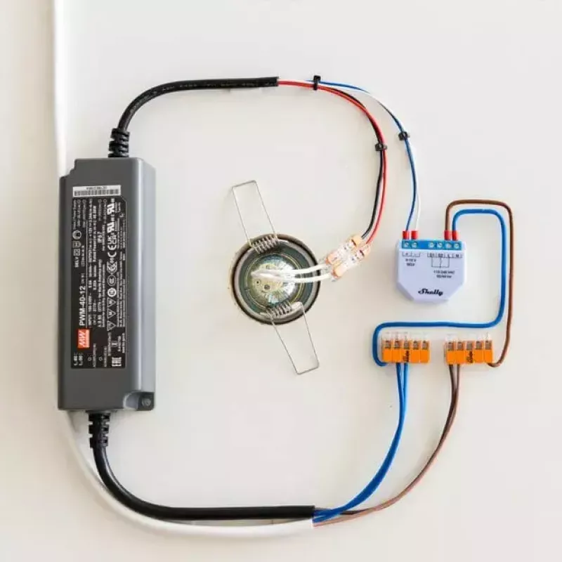 Dimmer Shelly Plus 0-10V Built-in Blue Pilka Wireless Control 110-240V