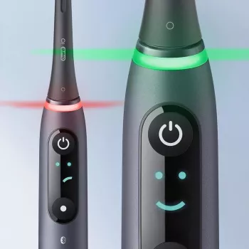 Oral-B iO elektrinis dantų šepetėlis Suaugusieji Rotacinis dantų šepetėlis Juoda