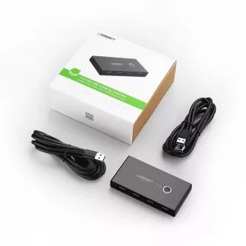 “Ugreen 30768” sąsajos šakotuvas USB 3.2 Gen 1 (3.1 Gen 1) Type-A 5000 Mbit/s juodas