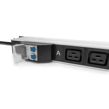 DIGITUS IT BASIC PDU. Vertikalus. 32A. 24 x C13. 4 x C19 IT BASIC PDU. Vertikalus. 32A. 24 x C13. 4 x C19