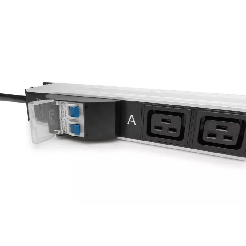 DIGITUS IT BASIC PDU. Vertikalus. 32A. 24 x C13. 4 x C19 IT BASIC PDU. Vertikalus. 32A. 24 x C13. 4 x C19