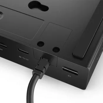 Docking stotelė Lenovo ThinkPad USB4 Smart Dock 5500 — USB4, USB-PD 65W, Gigabit Ethernet, 4x USB 3.2 Gen2, HDMI, 3840x2160, Juoda