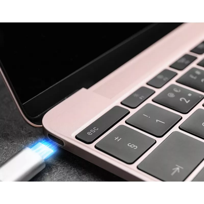 D-Link 6-in-1 USB-C Hub su HDMI/Gigabit Ethernet/maitinimu