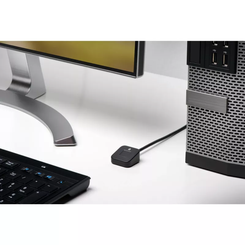 Kensington VeriMark Desktop Fingerprint Key