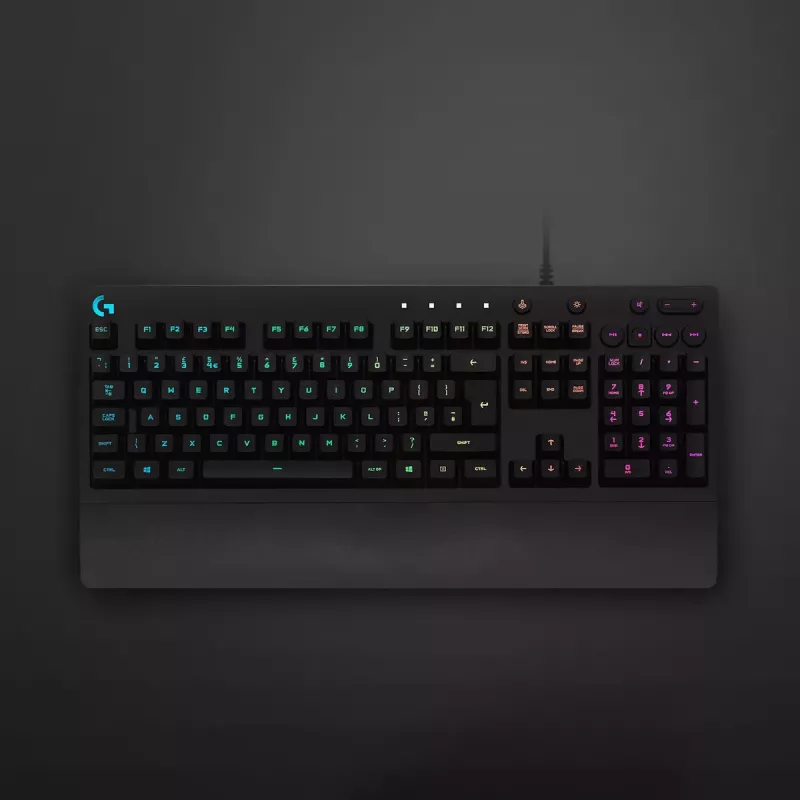 Žaidimų klaviatūra Logitech G G213 Prodigy Full-size RGB LED Wired