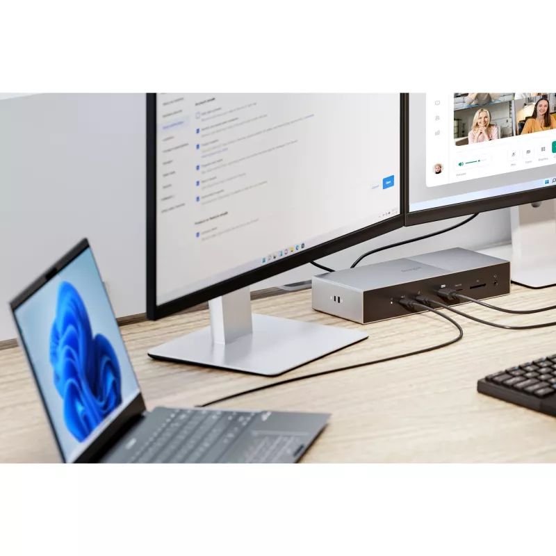 Kensington SD5000T5 EQ Thunderbolt 5 Triple 4K dokavimo stotelė su 140W PD – Windows/macOS