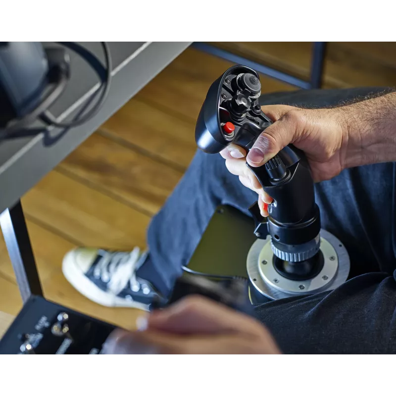Thrustmaster F/A-18C Hornet HOTAS juodas vairasvirtė