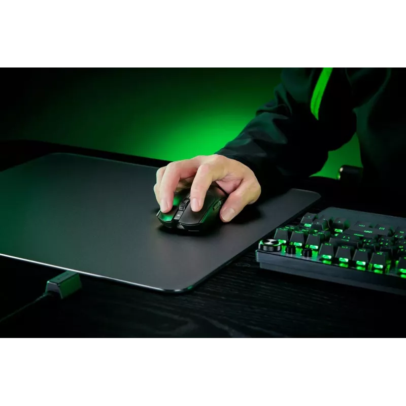 Razer Viper V3 Pro pelė, dešinei rankai, RF belaidis + USB Type-C, optinė, 35000 DPI