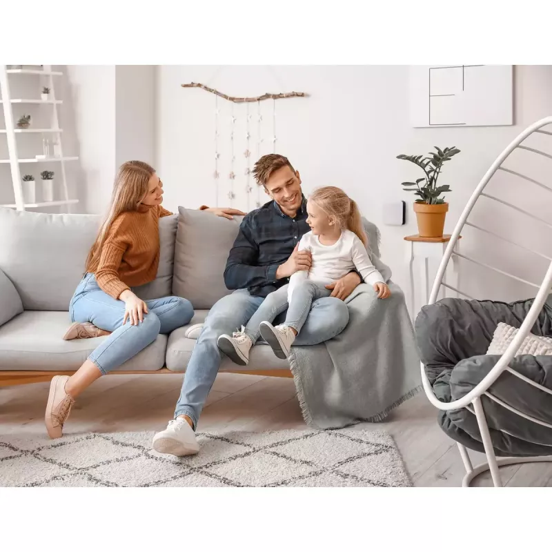 Aplinkos jutiklis Mill Sense SENSEAIR — belaidis oro kokybės, drėgmės ir temperatūros monitorius (baterija, Wi‑Fi, 70×30×70 mm)