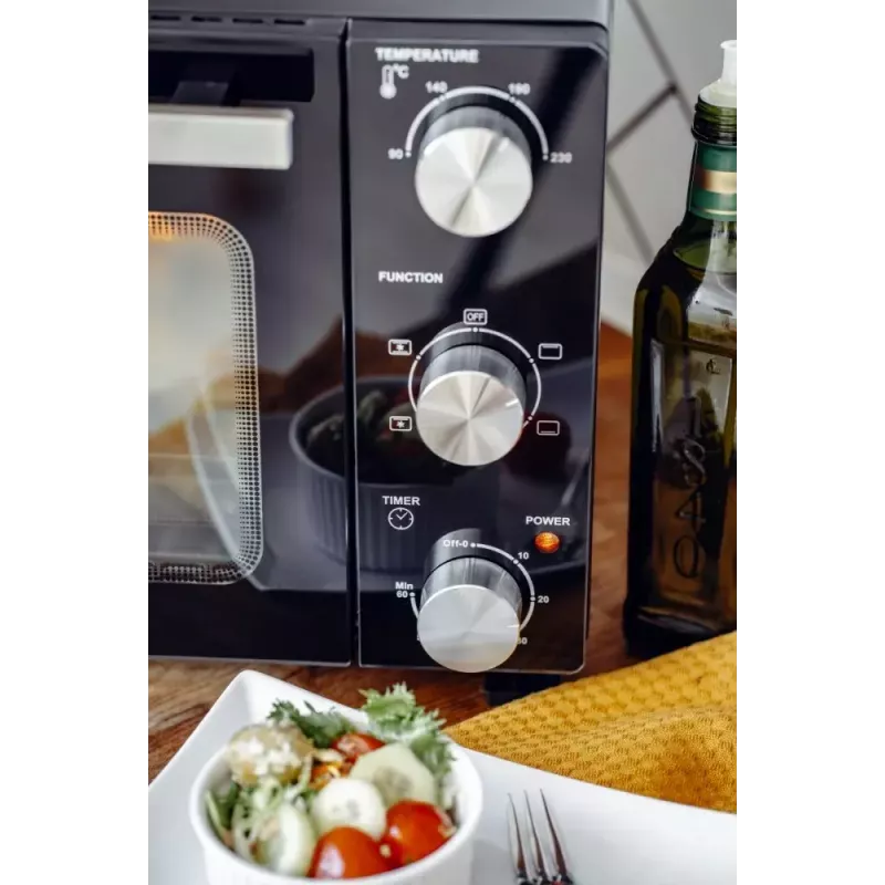 Elektrinė stalinė orkaitė Adler AD 6024 — kompaktiška 22 l talpa, 1300 W, juoda