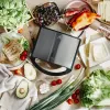 Sumuštinių keptuvė Adler AD 3069 — kompaktiška stalviršio sumuštinių spaustuvė, 750 W, 2 sumuštiniams, juoda