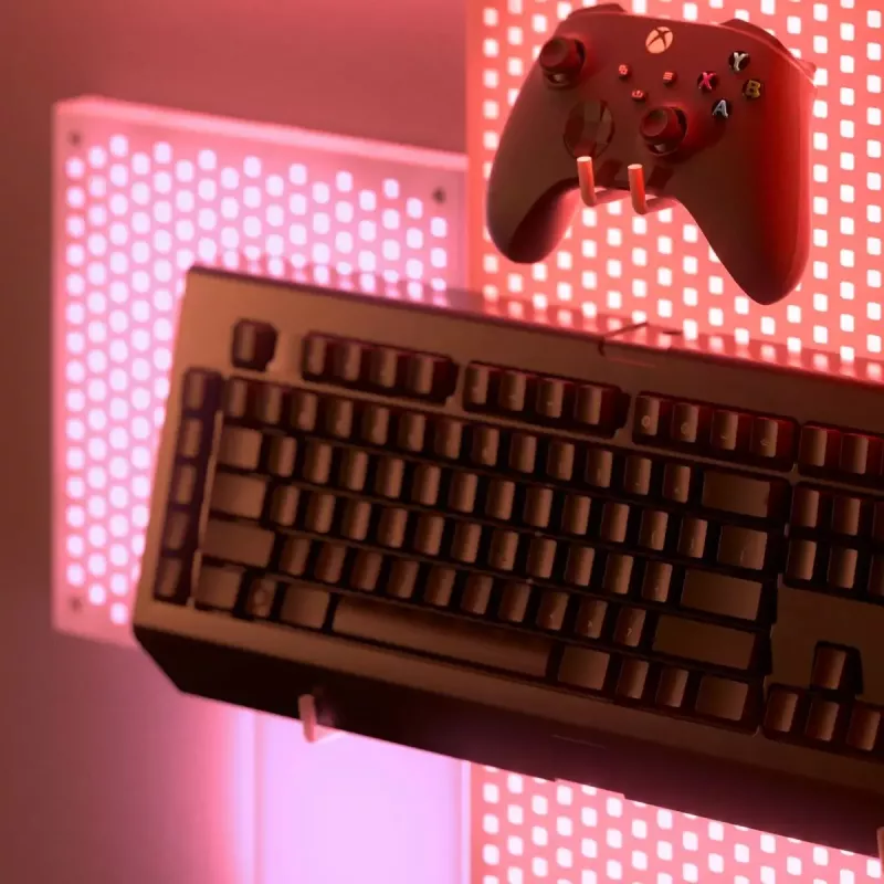 LED modulinė Pegboard praplėtimo plokštė Nanoleaf N8100E00-1BP — vienetinė keitimo/išplėtimo plokštė, skirta Nanoleaf Pegboard sistemai