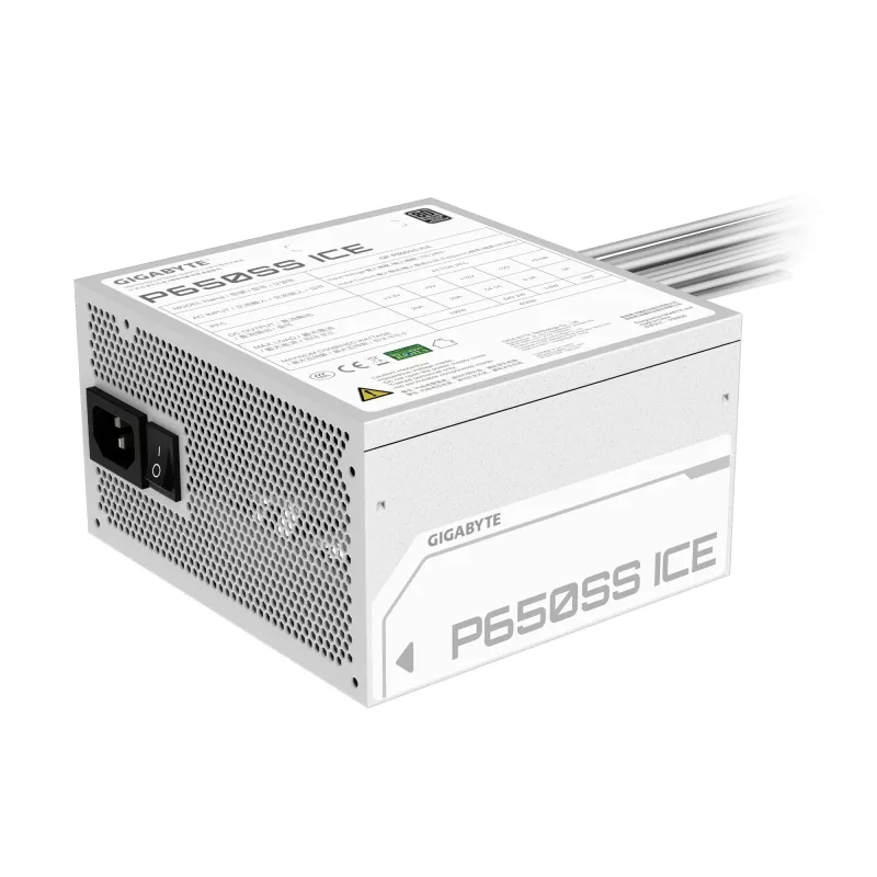 GIGABYTE P650SS ICE maitinimo blokas - PCIe 5.0, 80 PLUS Silver, 120 mm ventiliatorius, suderinamas su ATX 3.0, EU kištukas