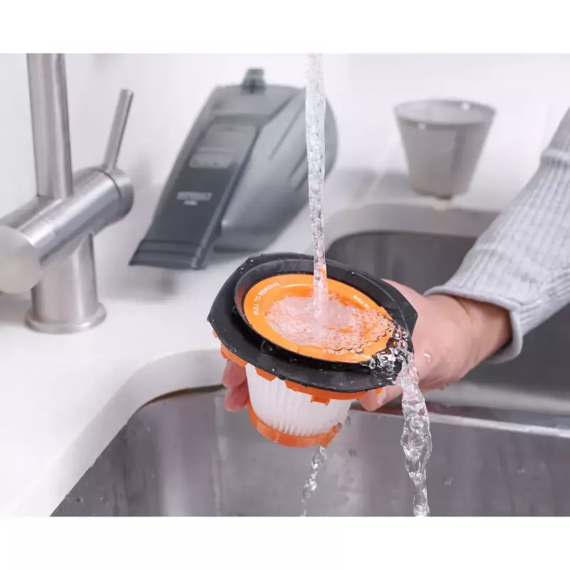 Rankinis dulkių siurblys Juoda & Decker BCHV001B kompaktiškas lengvas su plaunamu filtru ir įkrovimo baze