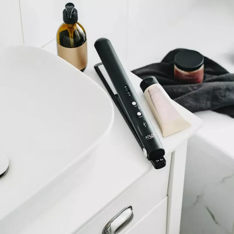 Belaidis plaukų tiesintuvas Adler AD 2327 — Keraminė šildymo sistema, 160–220 °C, USB įkrovimas