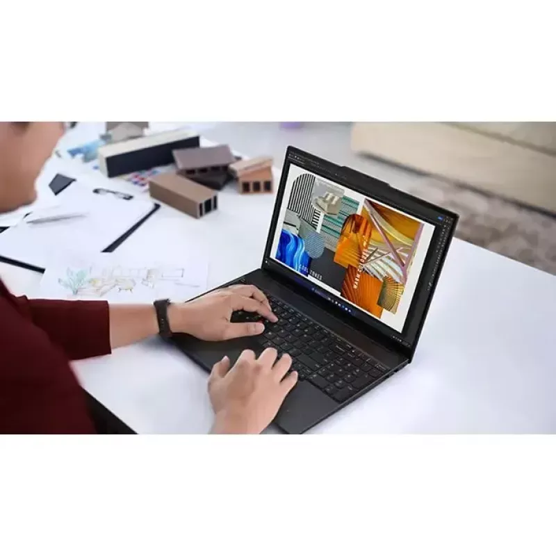 Lenovo ThinkPad E16 Gen 3 21SR006JMX nešiojamasis kompiuteris, 16 colių WUXGA, Ultra 5 225U, 16 GB RAM, 512 GB, Windows 11 Pro